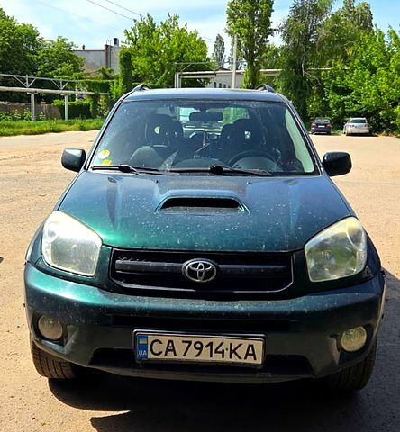 Зеленый Тойота РАВ 4, объемом двигателя 2 л и пробегом 0 тыс. км за 2750 $, фото 1 на Automoto.ua