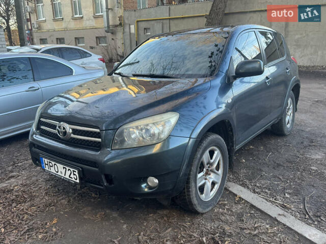 Зелений Тойота РАВ 4, об'ємом двигуна 2.2 л та пробігом 220 тис. км за 4350 $, фото 1 на Automoto.ua