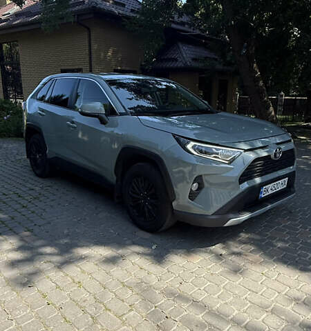 Зеленый Тойота РАВ 4, объемом двигателя 1.99 л и пробегом 120 тыс. км за 22900 $, фото 1 на Automoto.ua