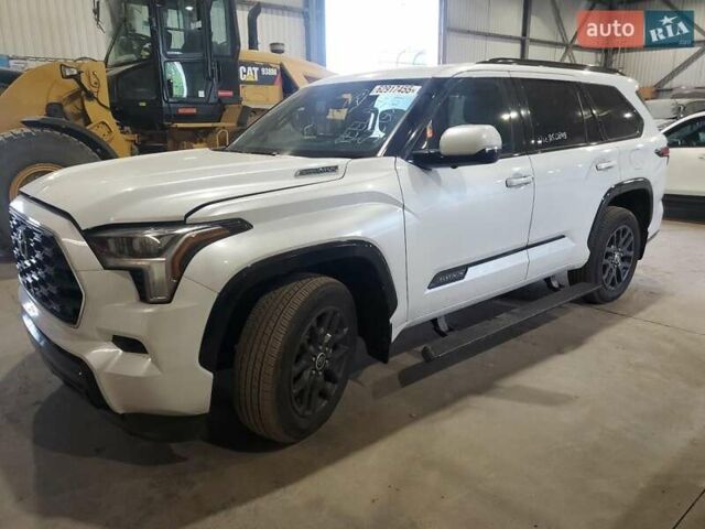 Белый Тойота Секвойя, объемом двигателя 0 л и пробегом 28 тыс. км за 90000 $, фото 1 на Automoto.ua