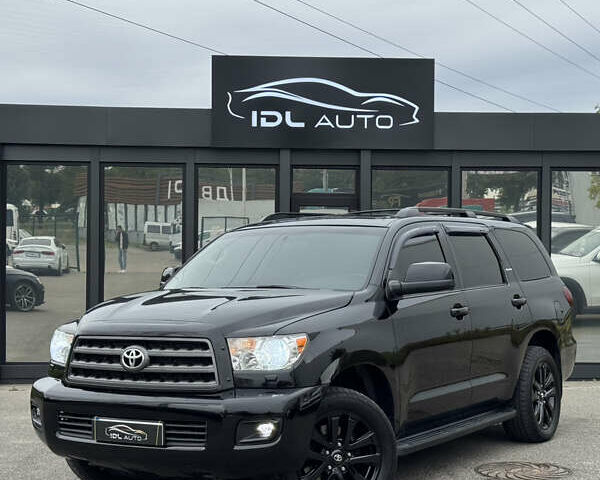 Чорний Тойота Секвойя, об'ємом двигуна 4.6 л та пробігом 270 тис. км за 21900 $, фото 1 на Automoto.ua