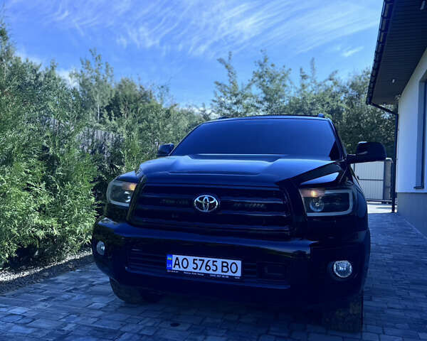 Чорний Тойота Секвойя, об'ємом двигуна 5.7 л та пробігом 200 тис. км за 29000 $, фото 1 на Automoto.ua