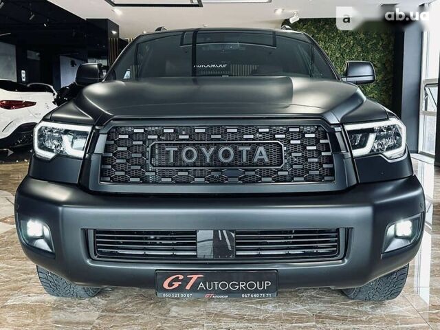 Тойота Секвойя, об'ємом двигуна 5.7 л та пробігом 7 тис. км за 54900 $, фото 1 на Automoto.ua
