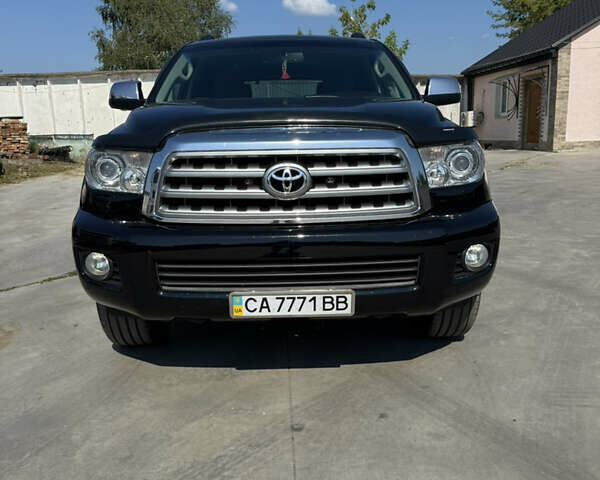 Тойота Секвойя, объемом двигателя 5.7 л и пробегом 125 тыс. км за 24500 $, фото 1 на Automoto.ua