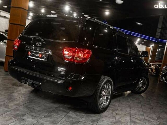 Тойота Секвойя, об'ємом двигуна 5.7 л та пробігом 330 тис. км за 34900 $, фото 1 на Automoto.ua