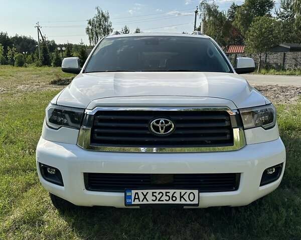 Тойота Секвойя, об'ємом двигуна 5.7 л та пробігом 68 тис. км за 55000 $, фото 1 на Automoto.ua