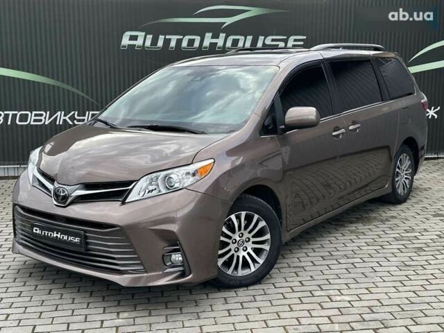 Тойота Сиенна, объемом двигателя 3.5 л и пробегом 55 тыс. км за 28500 $, фото 1 на Automoto.ua