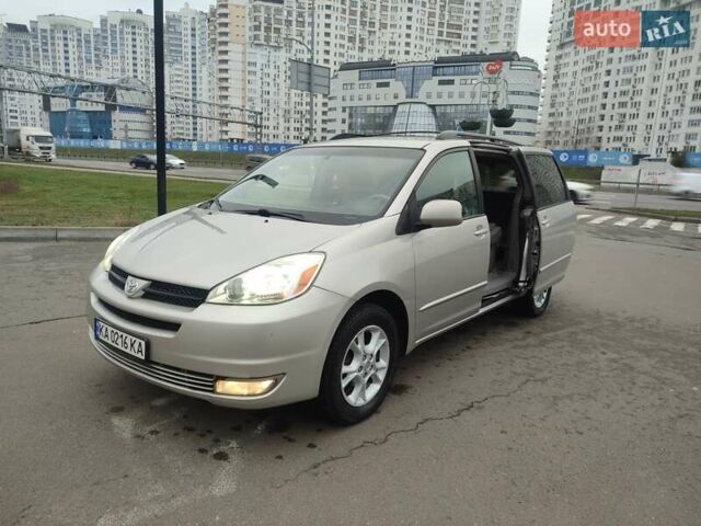 Сірий Тойота Сієнна, об'ємом двигуна 3.3 л та пробігом 320 тис. км за 8400 $, фото 1 на Automoto.ua