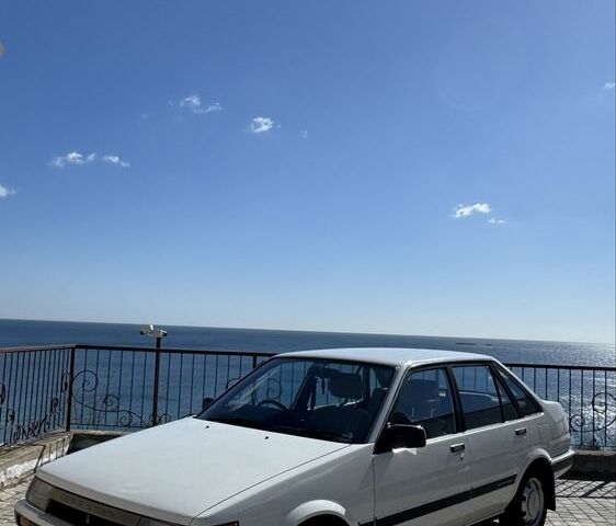 Белый Тойота Спринтер, объемом двигателя 1.8 л и пробегом 170 тыс. км за 2000 $, фото 1 на Automoto.ua