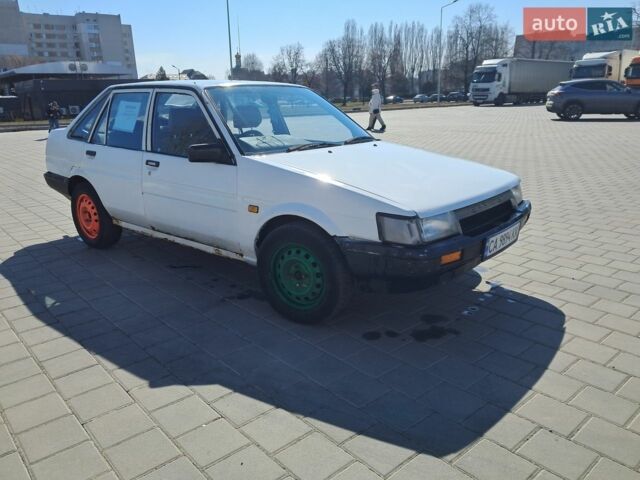 Білий Тойота Спринтер, об'ємом двигуна 0 л та пробігом 166 тис. км за 699 $, фото 1 на Automoto.ua