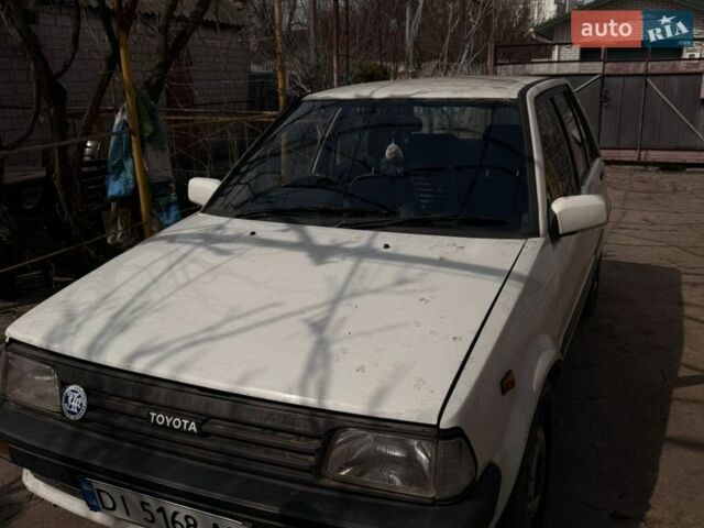Белый Тойота Старлет, объемом двигателя 1.3 л и пробегом 240 тыс. км за 1800 $, фото 1 на Automoto.ua