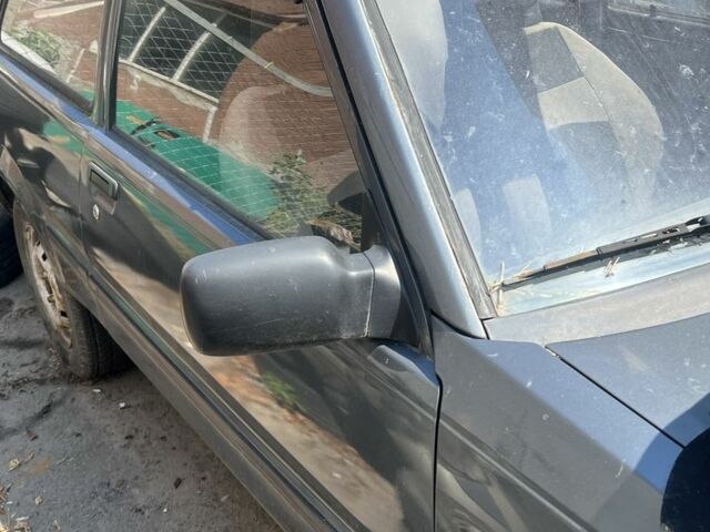 Серый Тойота Старлет, объемом двигателя 1 л и пробегом 200 тыс. км за 750 $, фото 1 на Automoto.ua