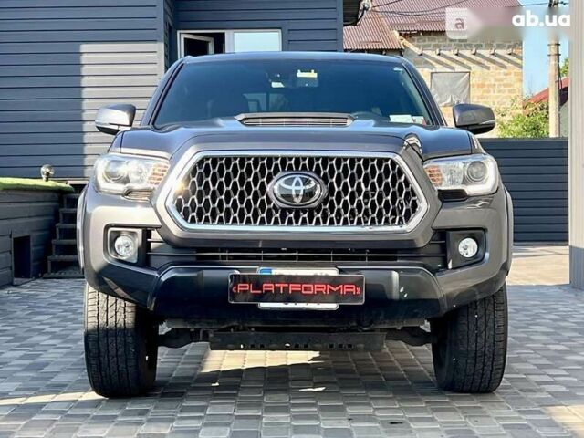 Тойота Такома, объемом двигателя 3.5 л и пробегом 35 тыс. км за 35900 $, фото 1 на Automoto.ua