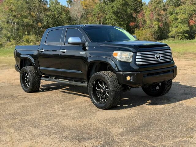 Черный Тойота Тундра, объемом двигателя 5.7 л и пробегом 89 тыс. км за 14900 $, фото 1 на Automoto.ua