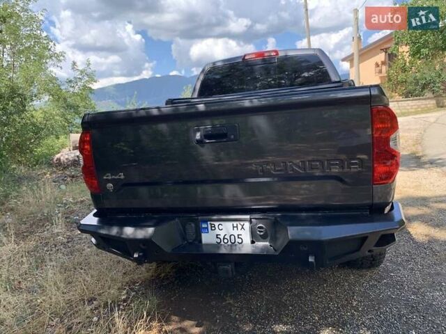 Сірий Тойота Тундра, об'ємом двигуна 5.7 л та пробігом 126 тис. км за 40000 $, фото 1 на Automoto.ua