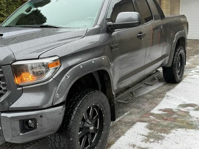 Сірий Тойота Тундра, об'ємом двигуна 0 л та пробігом 45 тис. км за 45800 $, фото 1 на Automoto.ua