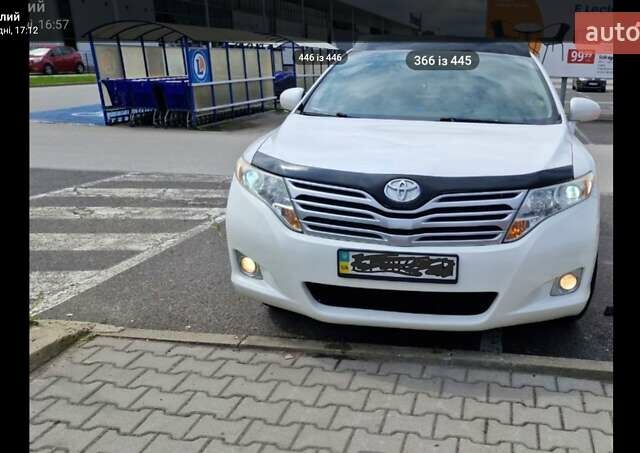 Белый Тойота Венза, объемом двигателя 2.67 л и пробегом 185 тыс. км за 13900 $, фото 1 на Automoto.ua