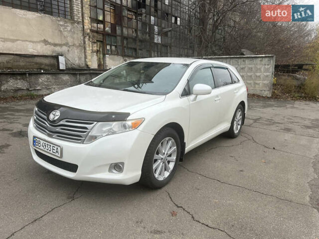 Белый Тойота Венза, объемом двигателя 2.67 л и пробегом 152 тыс. км за 12900 $, фото 1 на Automoto.ua