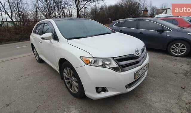 Білий Тойота Венза, об'ємом двигуна 2.7 л та пробігом 150 тис. км за 11000 $, фото 1 на Automoto.ua
