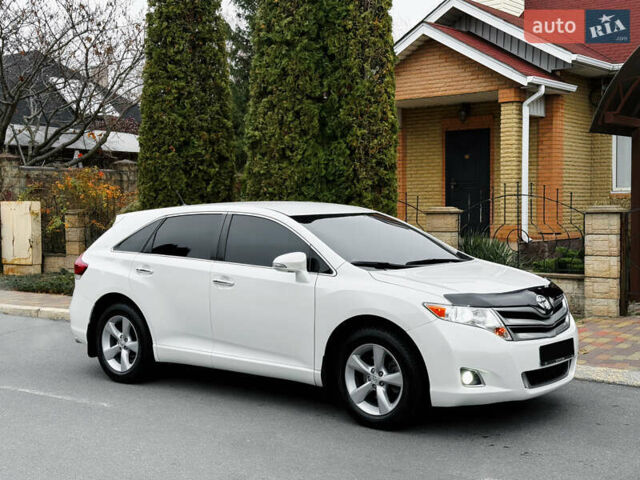 Білий Тойота Венза, об'ємом двигуна 2.7 л та пробігом 125 тис. км за 14700 $, фото 1 на Automoto.ua