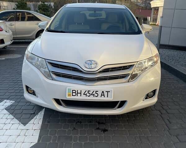 Білий Тойота Венза, об'ємом двигуна 2.67 л та пробігом 151 тис. км за 17500 $, фото 1 на Automoto.ua