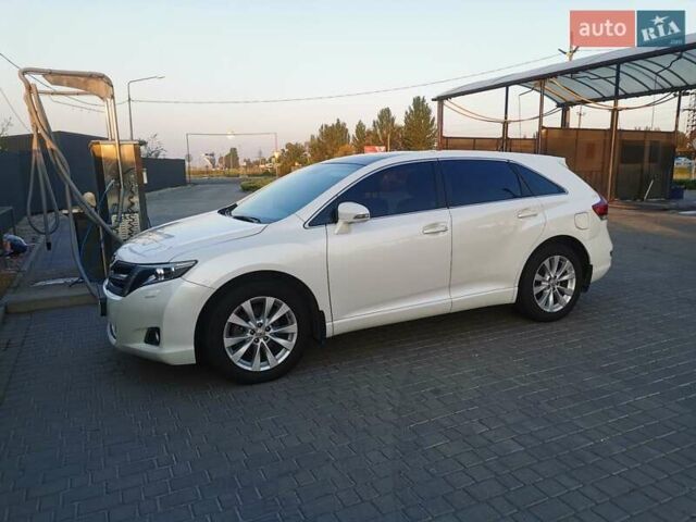 Білий Тойота Венза, об'ємом двигуна 2.7 л та пробігом 202 тис. км за 17500 $, фото 1 на Automoto.ua