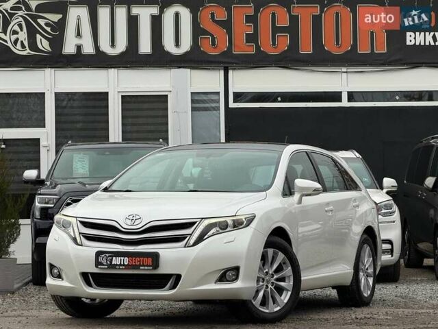 Белый Тойота Венза, объемом двигателя 2.67 л и пробегом 118 тыс. км за 17700 $, фото 1 на Automoto.ua