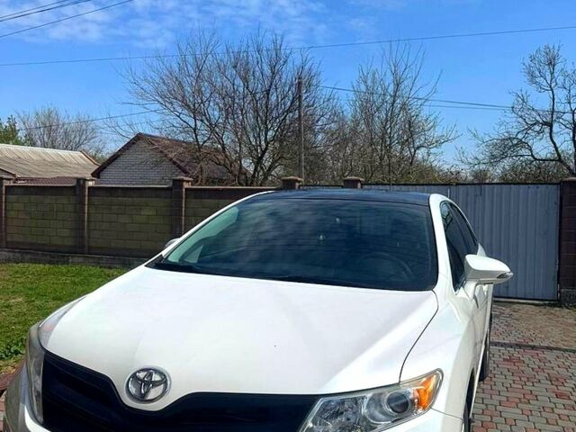 Белый Тойота Венза, объемом двигателя 2.7 л и пробегом 83 тыс. км за 15000 $, фото 1 на Automoto.ua