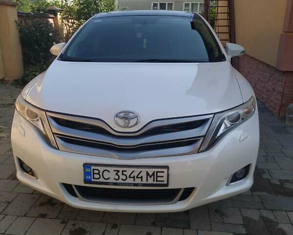 Білий Тойота Венза, об'ємом двигуна 2.67 л та пробігом 161 тис. км за 16800 $, фото 1 на Automoto.ua