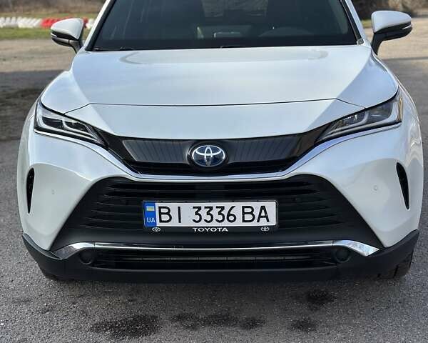 Белый Тойота Венза, объемом двигателя 2.49 л и пробегом 80 тыс. км за 31500 $, фото 1 на Automoto.ua