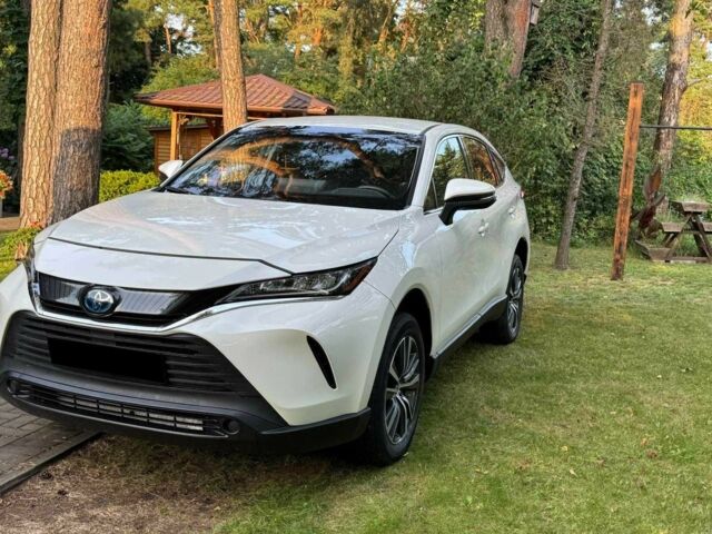 Белый Тойота Венза, объемом двигателя 0 л и пробегом 11 тыс. км за 22100 $, фото 1 на Automoto.ua