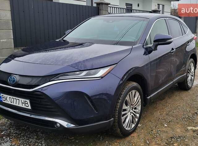 Фиолетовый Тойота Венза, объемом двигателя 2.49 л и пробегом 66 тыс. км за 33500 $, фото 1 на Automoto.ua