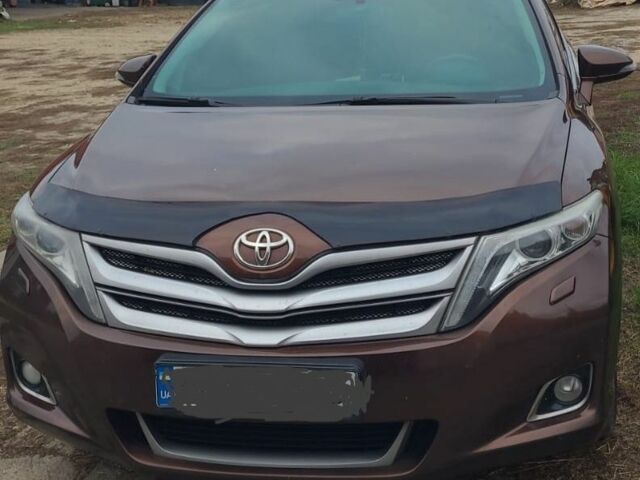 Коричневый Тойота Венза, объемом двигателя 0 л и пробегом 320 тыс. км за 13000 $, фото 1 на Automoto.ua