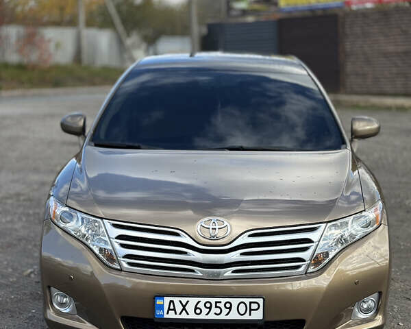Коричневый Тойота Венза, объемом двигателя 2.7 л и пробегом 214 тыс. км за 15300 $, фото 1 на Automoto.ua