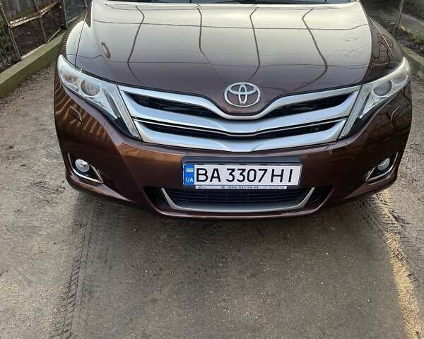 Коричневый Тойота Венза, объемом двигателя 2.67 л и пробегом 206 тыс. км за 13800 $, фото 1 на Automoto.ua