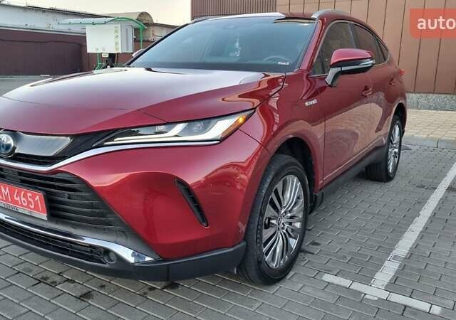 Красный Тойота Венза, объемом двигателя 2.49 л и пробегом 47 тыс. км за 30200 $, фото 1 на Automoto.ua