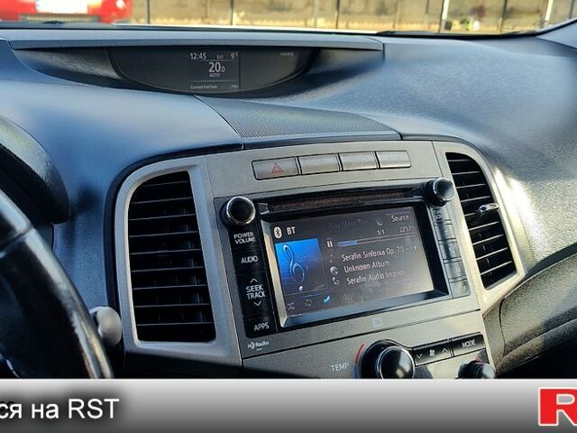 Серый Тойота Венза, объемом двигателя 3.5 л и пробегом 170 тыс. км за 20000 $, фото 1 на Automoto.ua