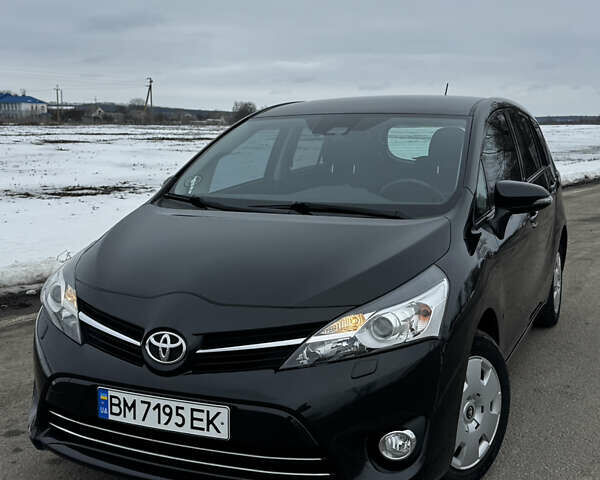 Черный Тойота Версо, объемом двигателя 1.8 л и пробегом 233 тыс. км за 11100 $, фото 1 на Automoto.ua