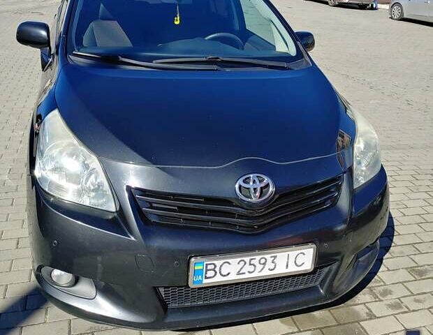 Тойота Версо, об'ємом двигуна 0 л та пробігом 262 тис. км за 7200 $, фото 1 на Automoto.ua