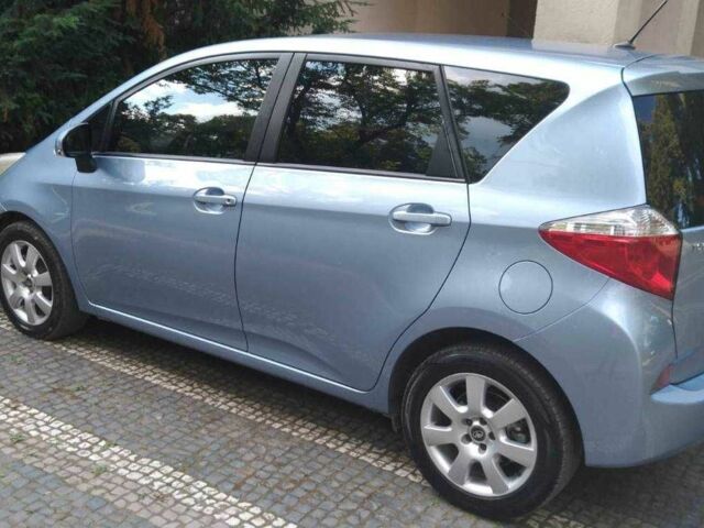 Синий Тойота Версо, объемом двигателя 1.4 л и пробегом 257 тыс. км за 9400 $, фото 1 на Automoto.ua