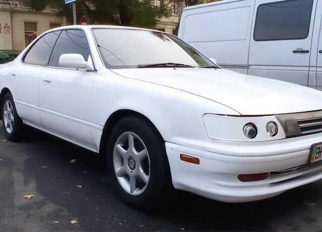 Білий Тойота Віста, об'ємом двигуна 1.8 л та пробігом 380 тис. км за 1700 $, фото 1 на Automoto.ua