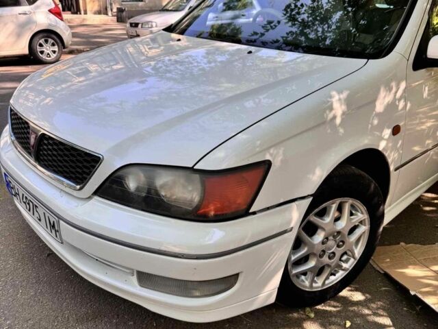 Білий Тойота Віста, об'ємом двигуна 2 л та пробігом 250 тис. км за 3500 $, фото 1 на Automoto.ua