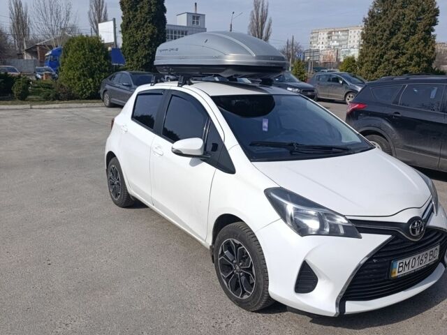 Білий Тойота Яріс, об'ємом двигуна 1.33 л та пробігом 139 тис. км за 9000 $, фото 1 на Automoto.ua