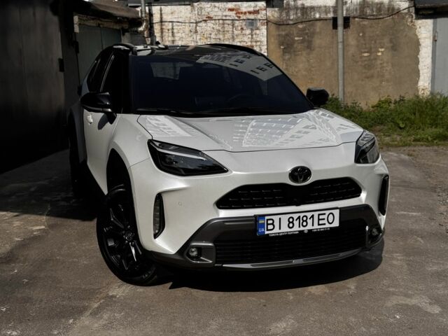 Тойота Яріс 2024 у Полтаві на Automoto.ua Білий Тойота Яріс, об'ємом двигуна 1.5 л та пробігом 8 тис. км за 33850 $, фото 1 на Automoto.ua