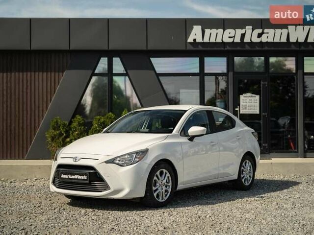 Белый Тойота Ярис, объемом двигателя 1.5 л и пробегом 100 тыс. км за 11900 $, фото 1 на Automoto.ua