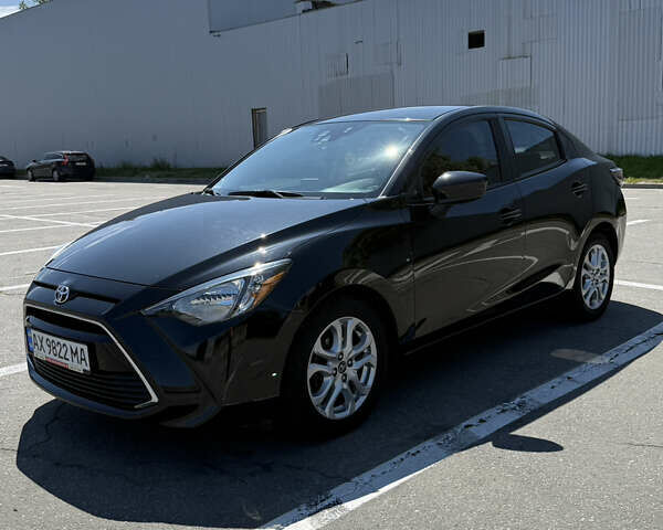 Черный Тойота Ярис, объемом двигателя 1.5 л и пробегом 98 тыс. км за 12500 $, фото 1 на Automoto.ua