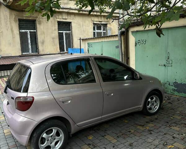 Тойота Яріс 2001 у Одесі на Automoto.ua Фіолетовий Тойота Яріс, об'ємом двигуна 1.3 л та пробігом 200 тис. км за 3700 $, фото 1 на Automoto.ua