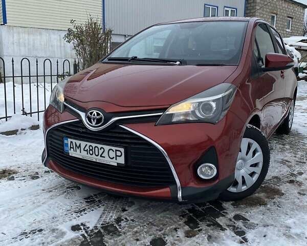 Красный Тойота Ярис, объемом двигателя 1.5 л и пробегом 115 тыс. км за 11900 $, фото 1 на Automoto.ua