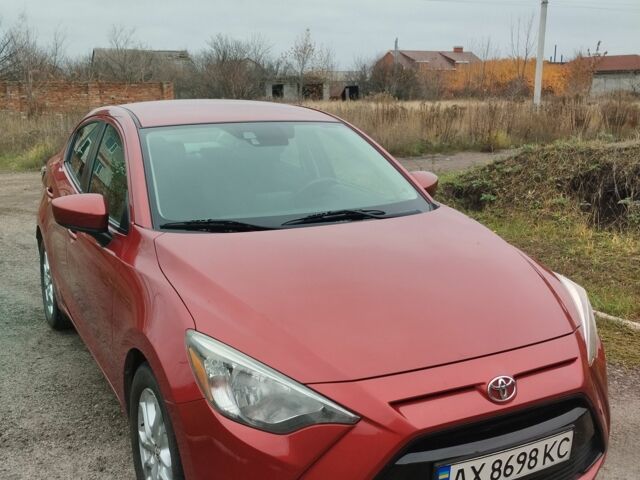 Красный Тойота Ярис, объемом двигателя 1.5 л и пробегом 50 тыс. км за 13250 $, фото 1 на Automoto.ua