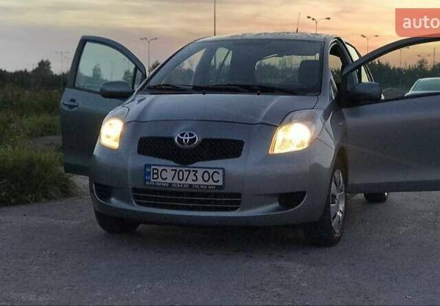 Тойота Ярис, объемом двигателя 1.4 л и пробегом 225 тыс. км за 5800 $, фото 1 на Automoto.ua